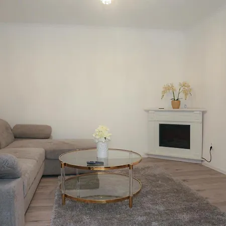 Apartament Azur House2